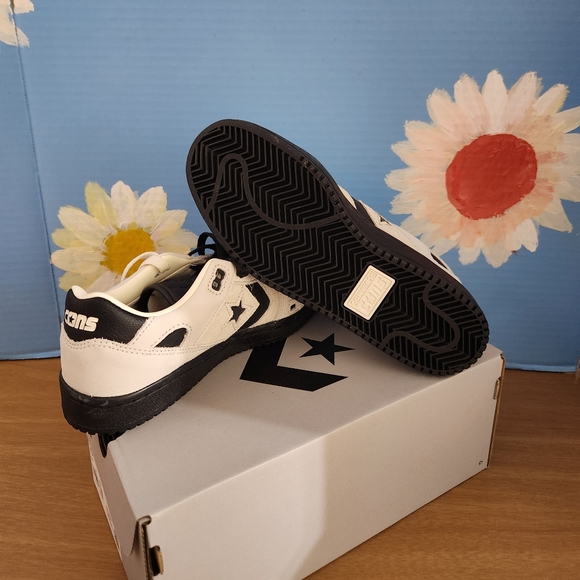 CONVERSE☆》 LEATHER SHOES - Picture 5 of 7